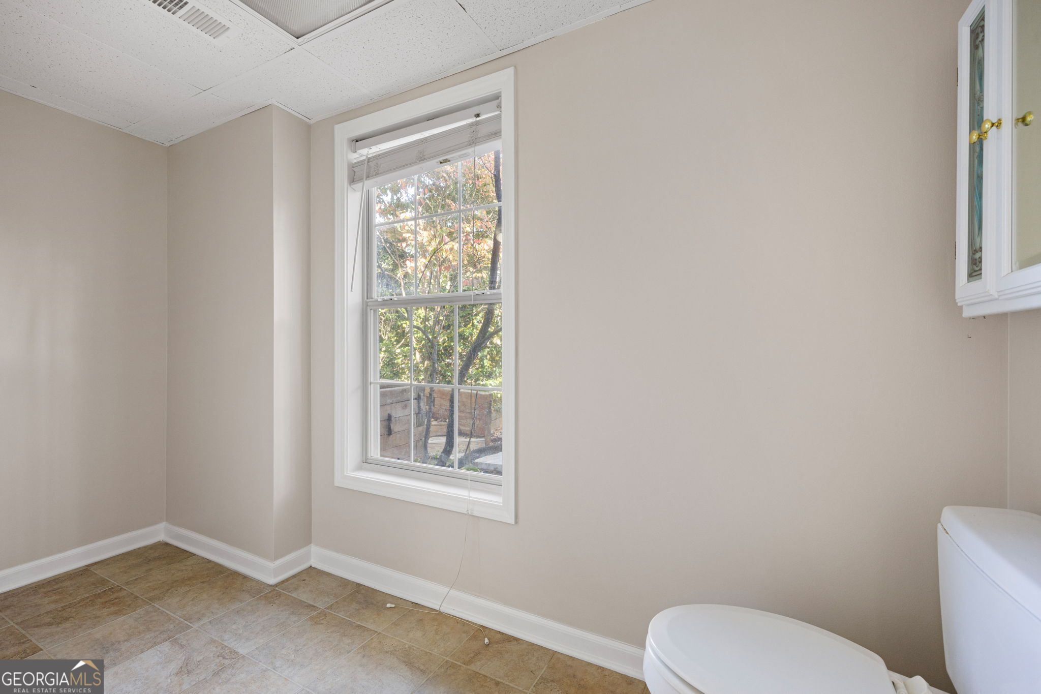 1945 Seymour Drive NW