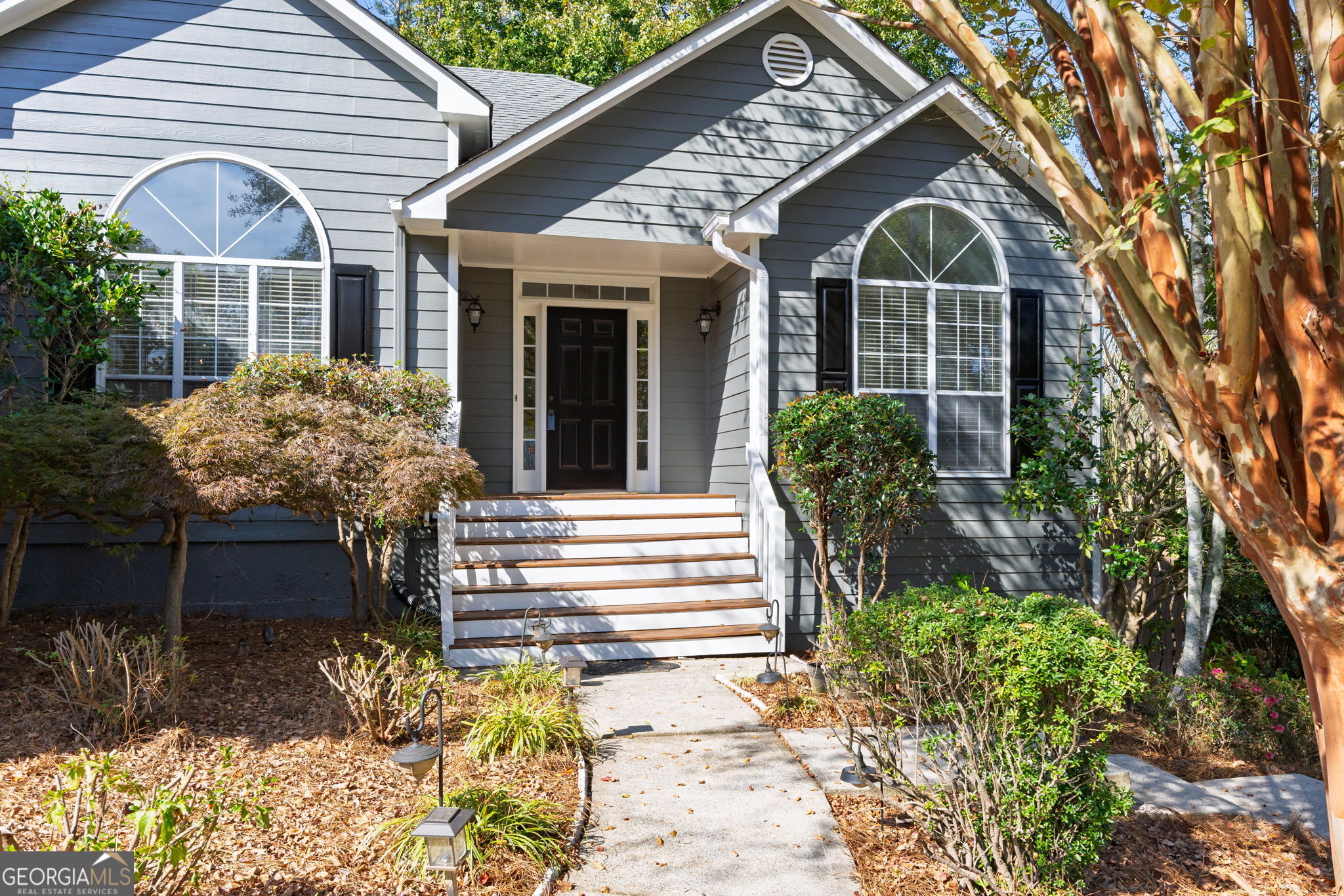 1945 Seymour Drive NW