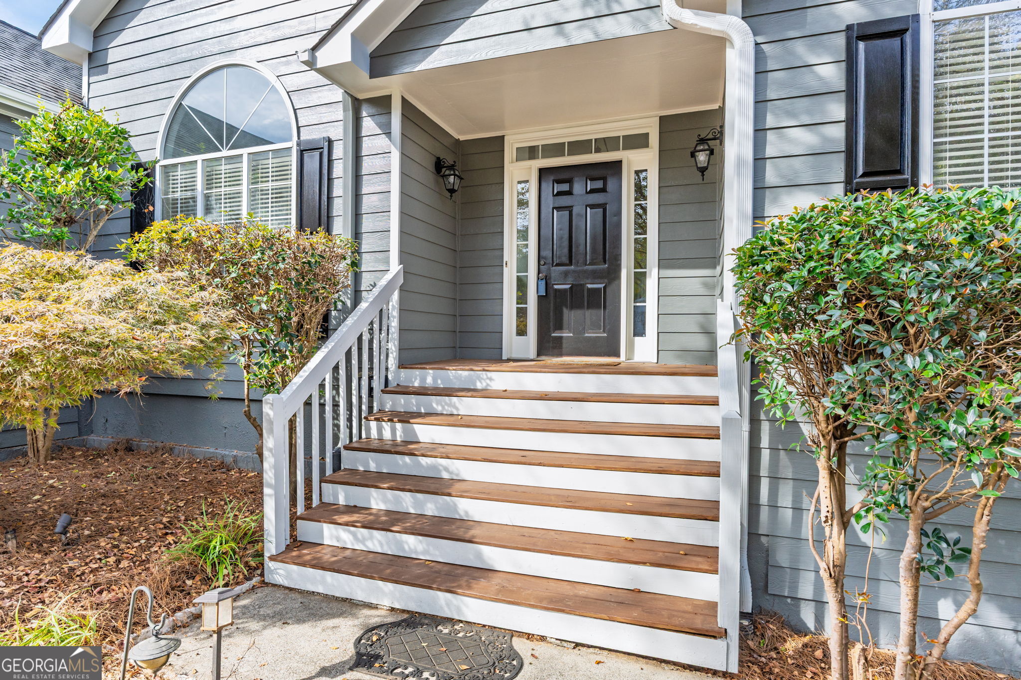 1945 Seymour Drive NW