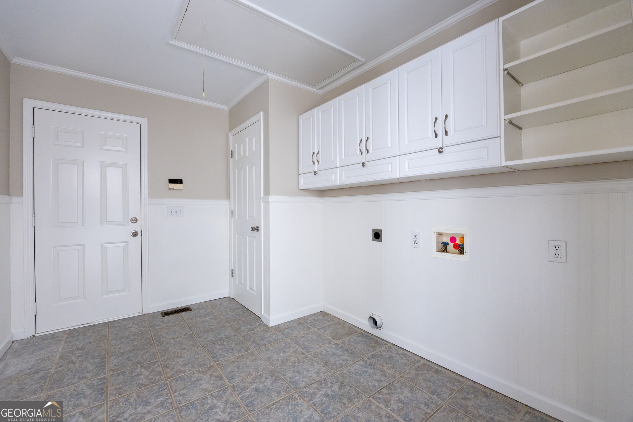 1945 Seymour Drive NW