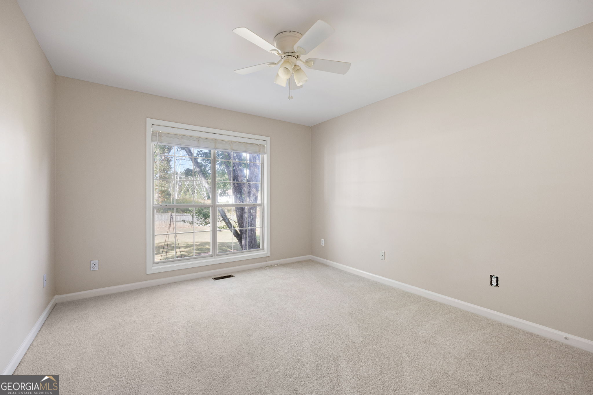 1945 Seymour Drive NW