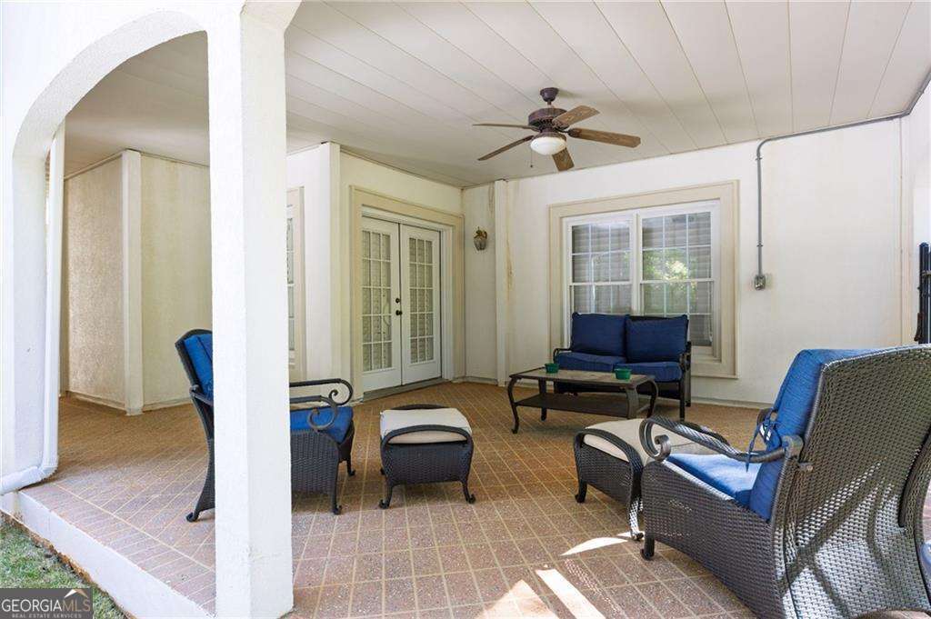 5200 Old Mountain Court NW, Powder Springs