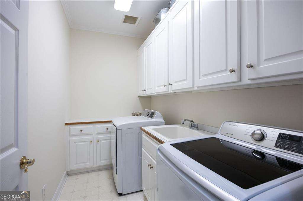 5200 Old Mountain Court NW, Powder Springs