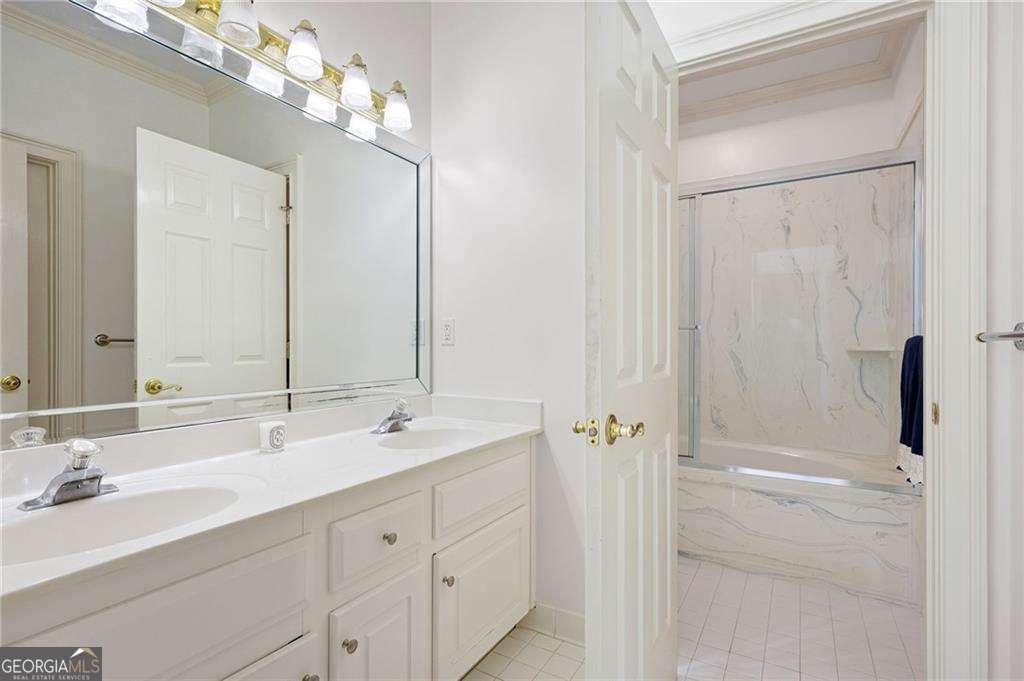 5200 Old Mountain Court NW, Powder Springs