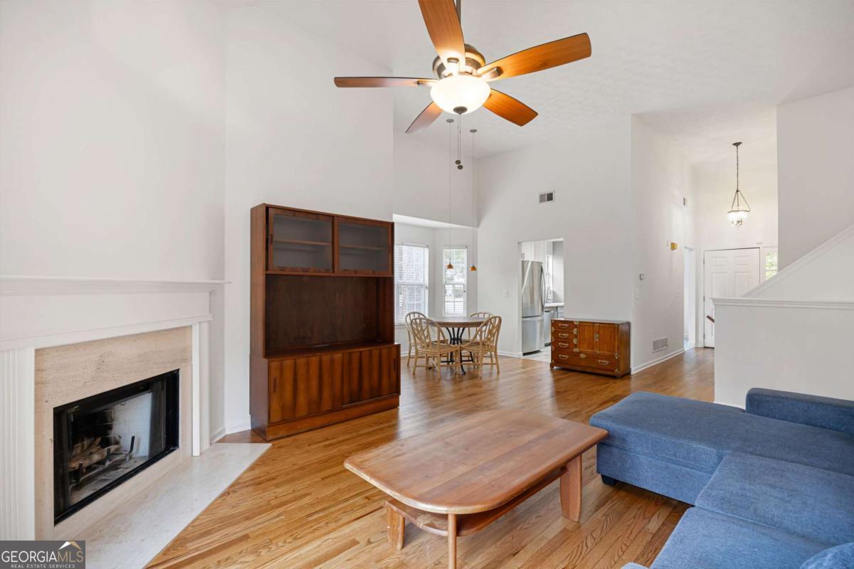 2877 Cressington Bend NW