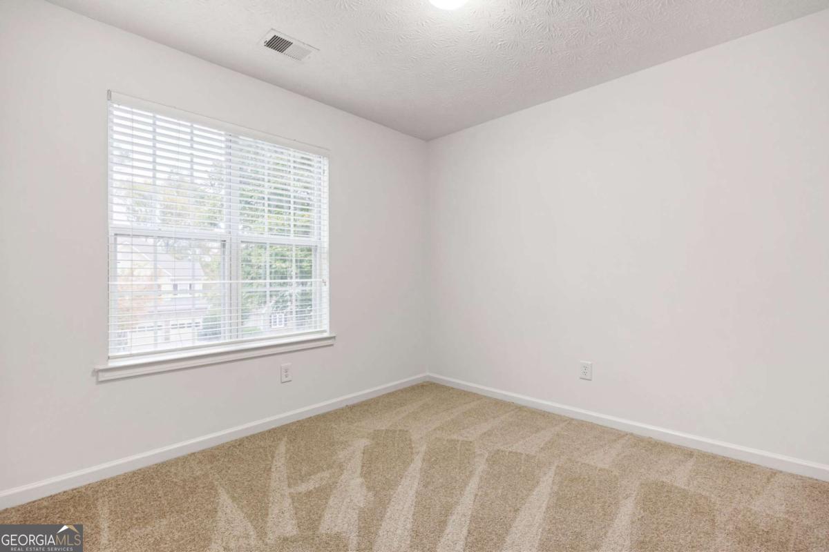 2877 Cressington Bend NW