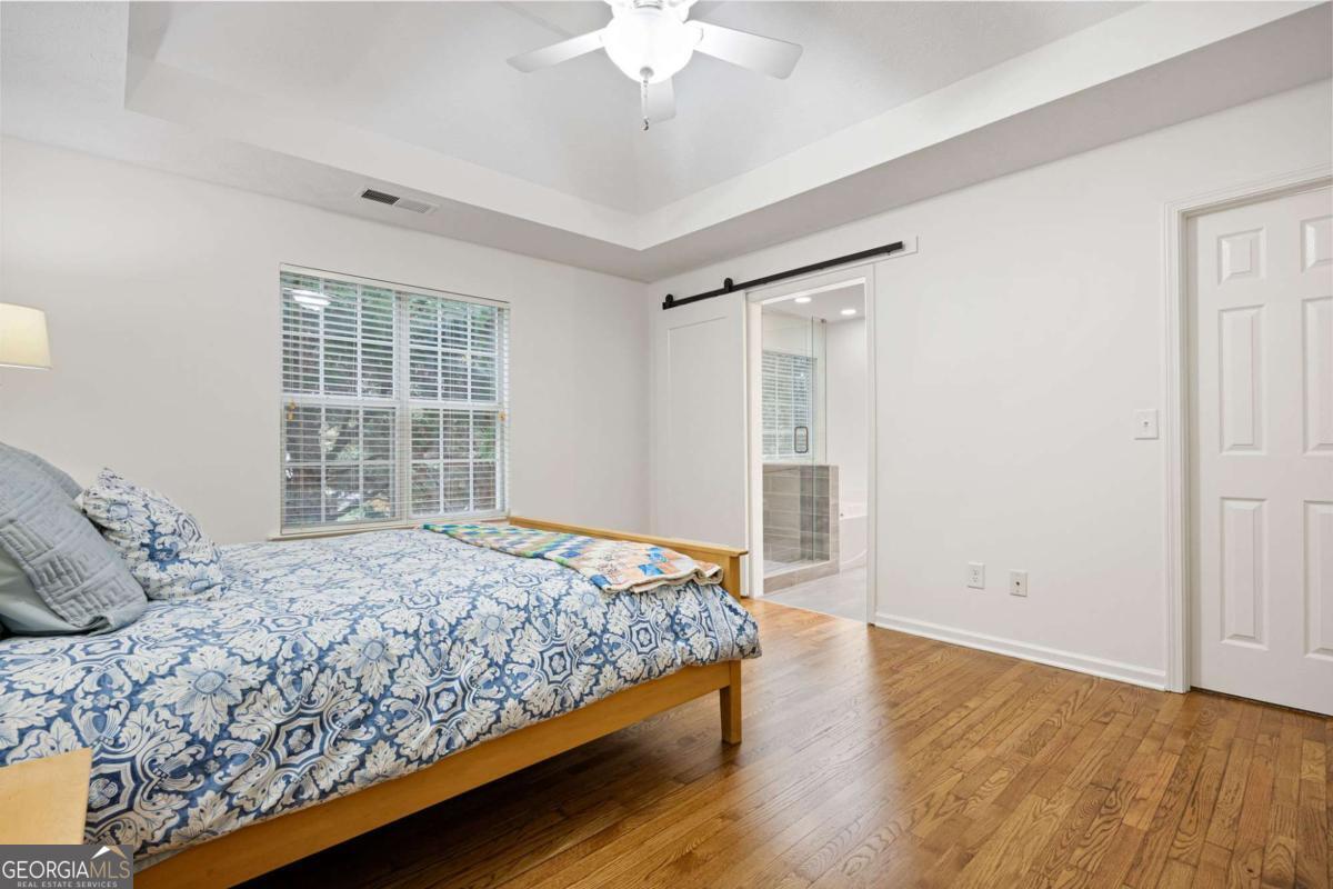 2877 Cressington Bend NW