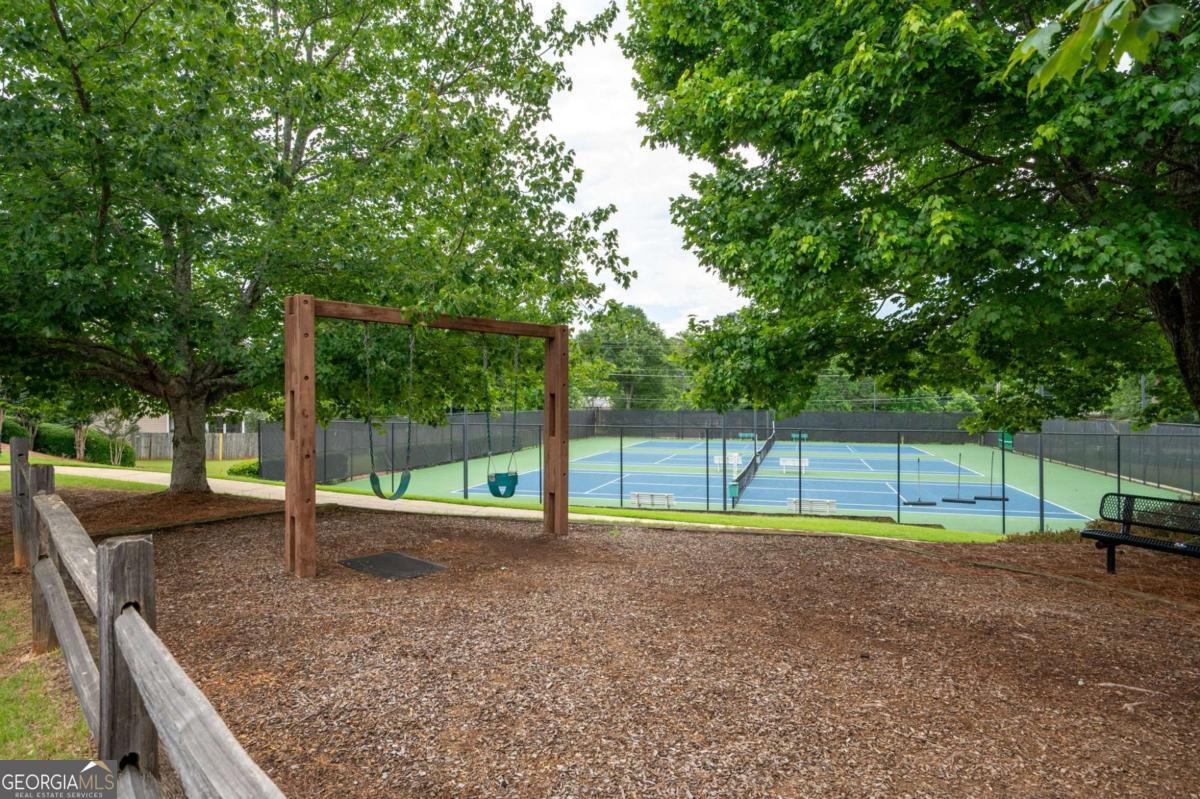 2877 Cressington Bend NW