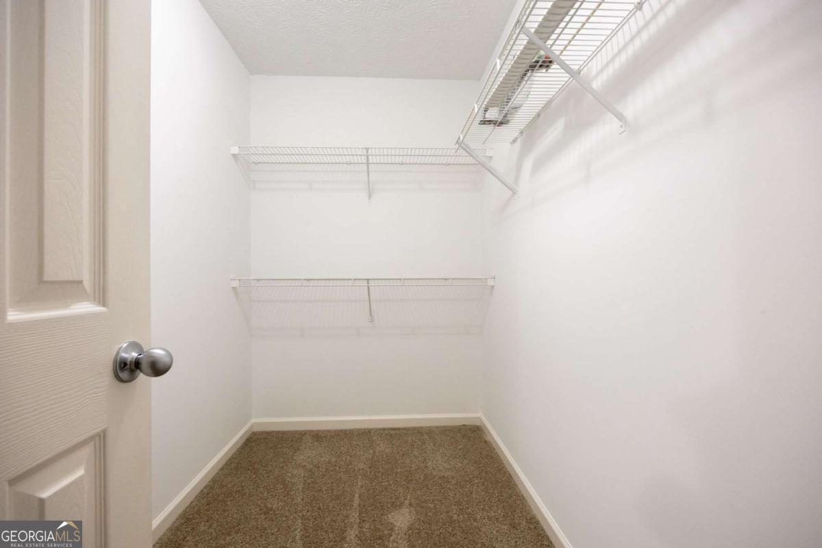 2877 Cressington Bend NW