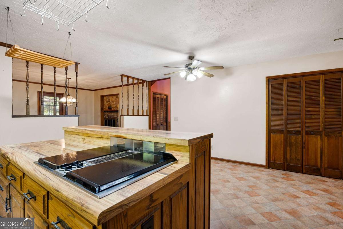 3421 Mill Stream Lane SW