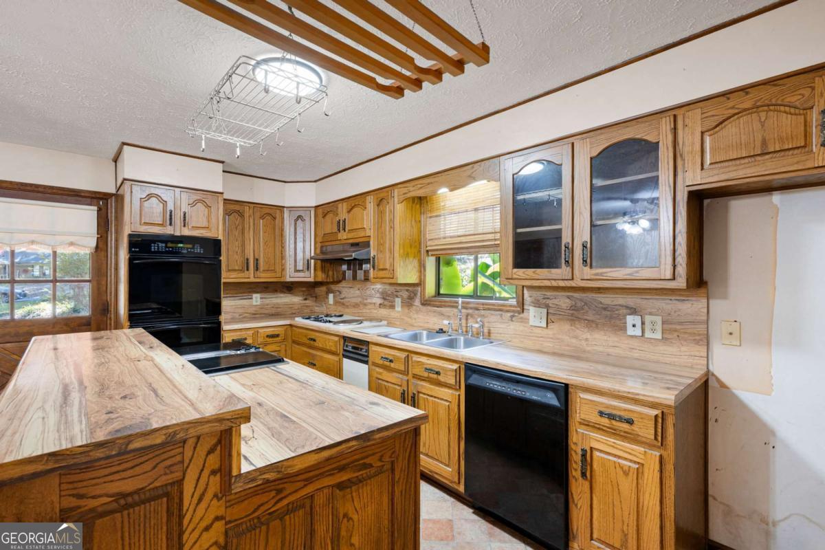 3421 Mill Stream Lane SW