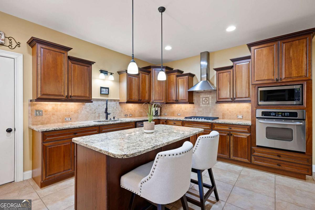 452 Red Mountain Road