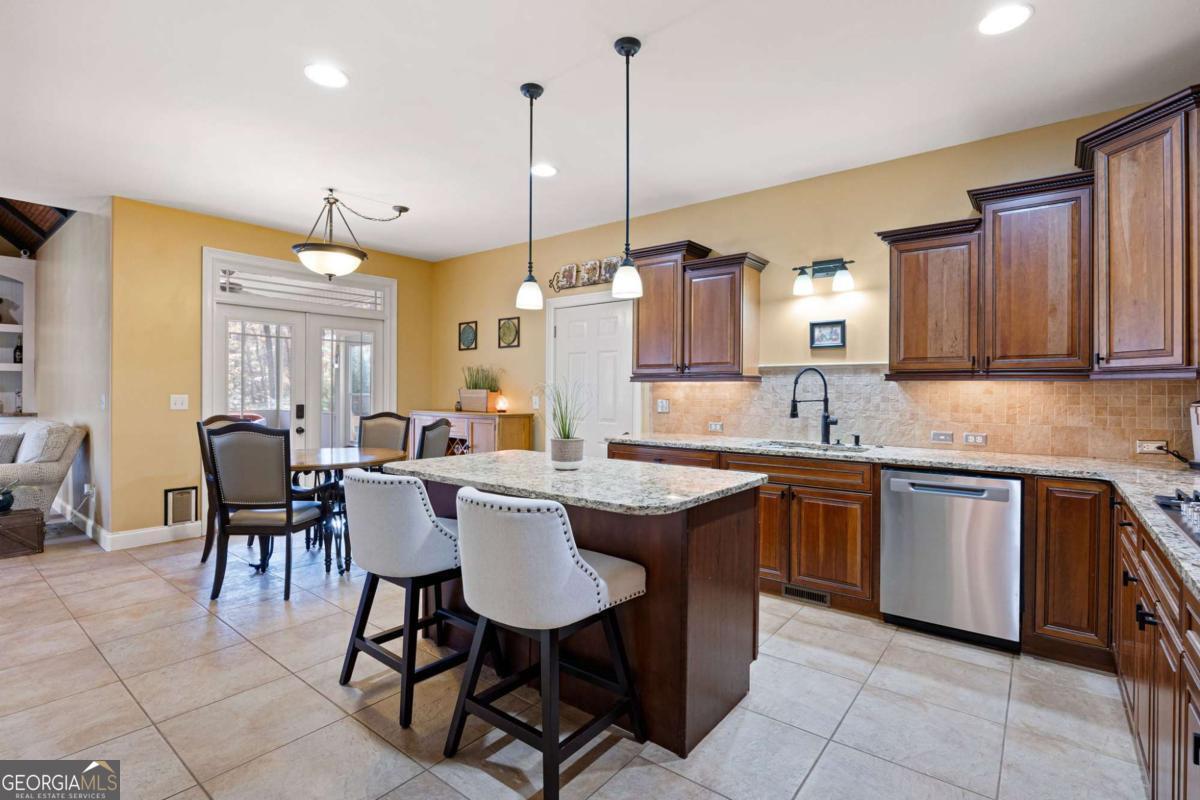 452 Red Mountain Road