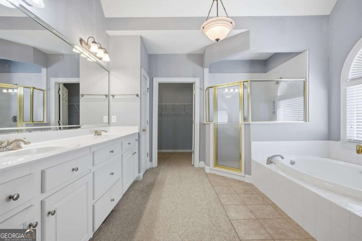 3972 Palisades Main NW