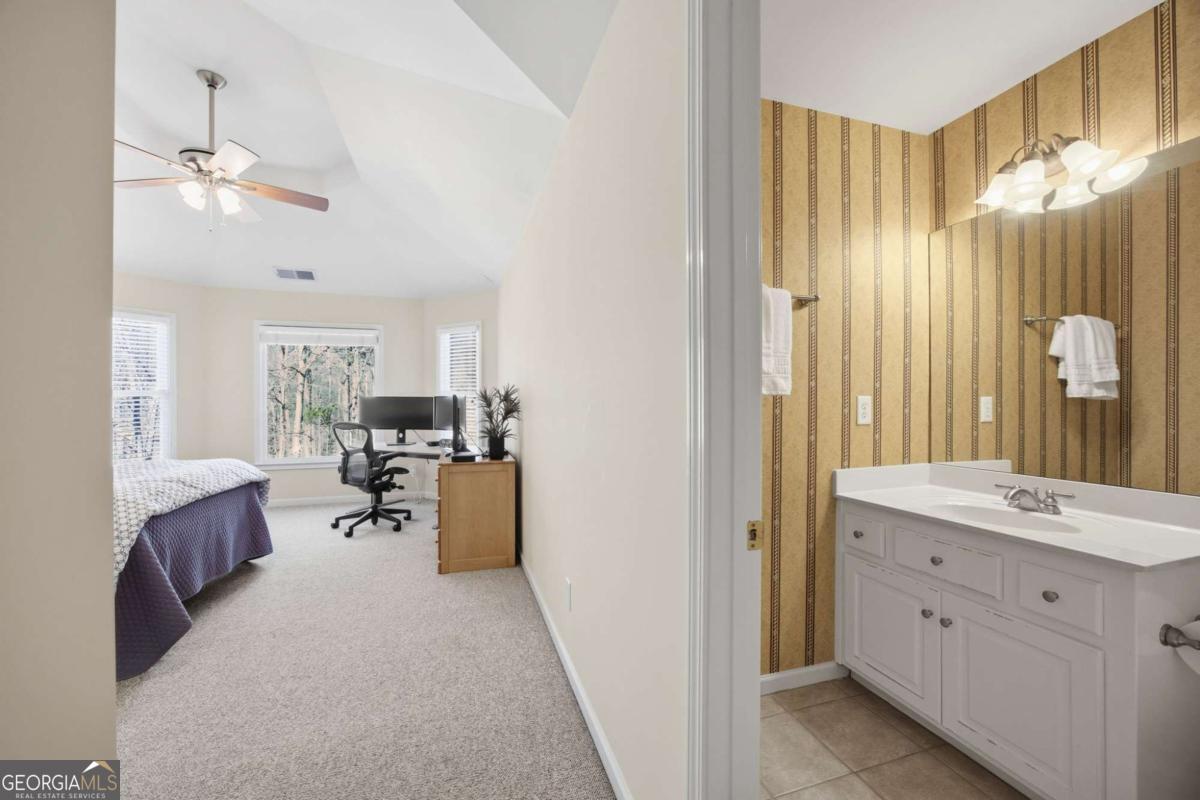 3972 Palisades Main NW