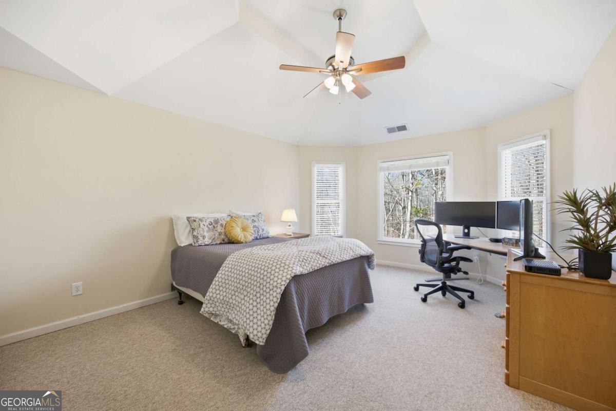 3972 Palisades Main NW