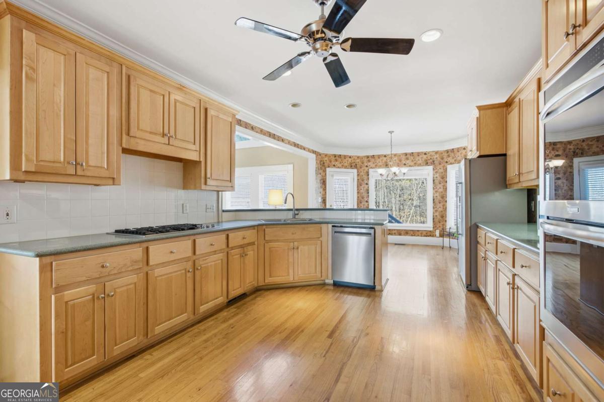 3972 Palisades Main NW