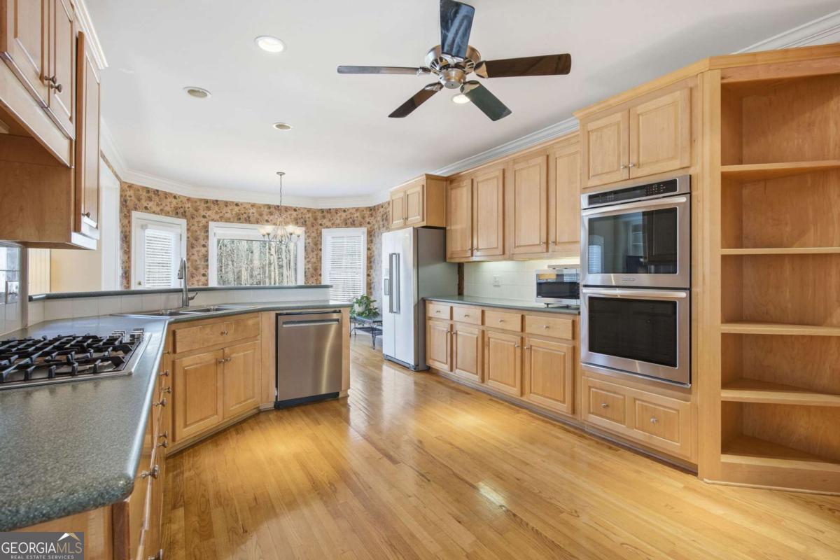 3972 Palisades Main NW