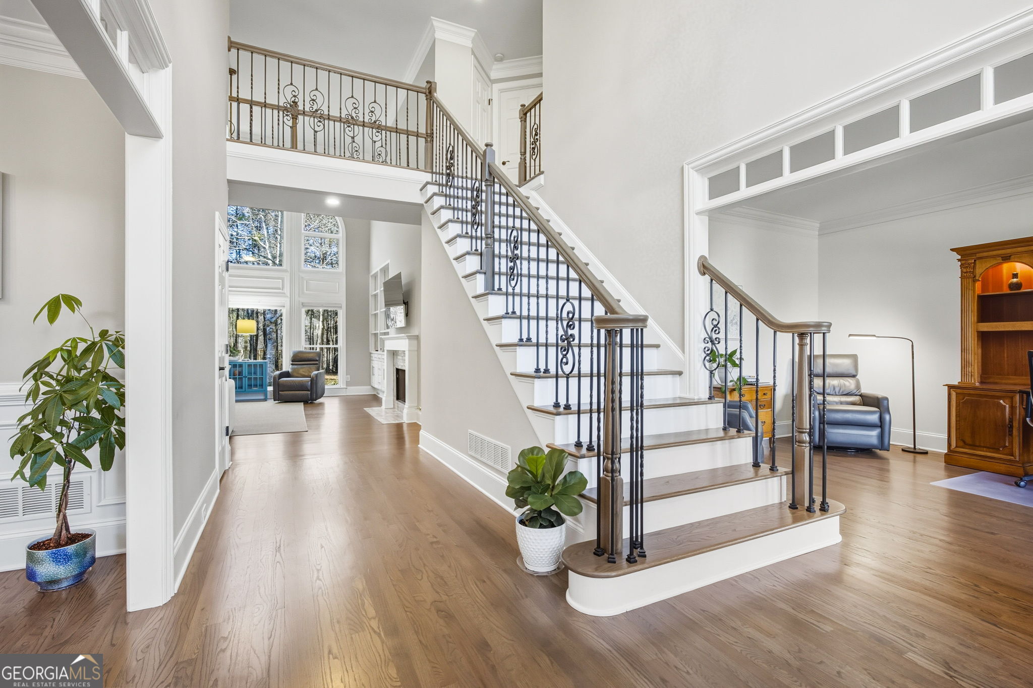 5318 Tallgrass Way NW