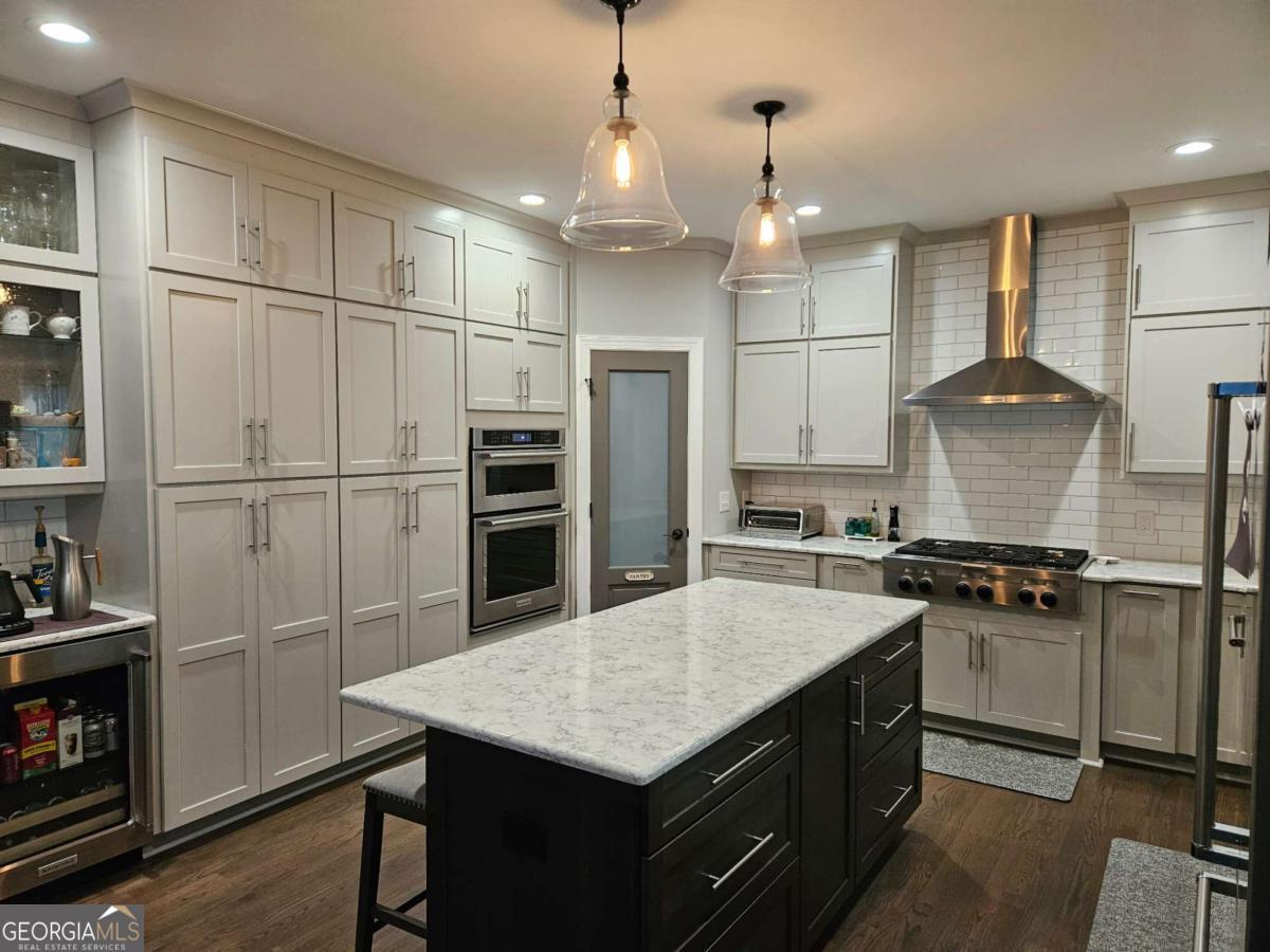 5318 Tallgrass Way NW