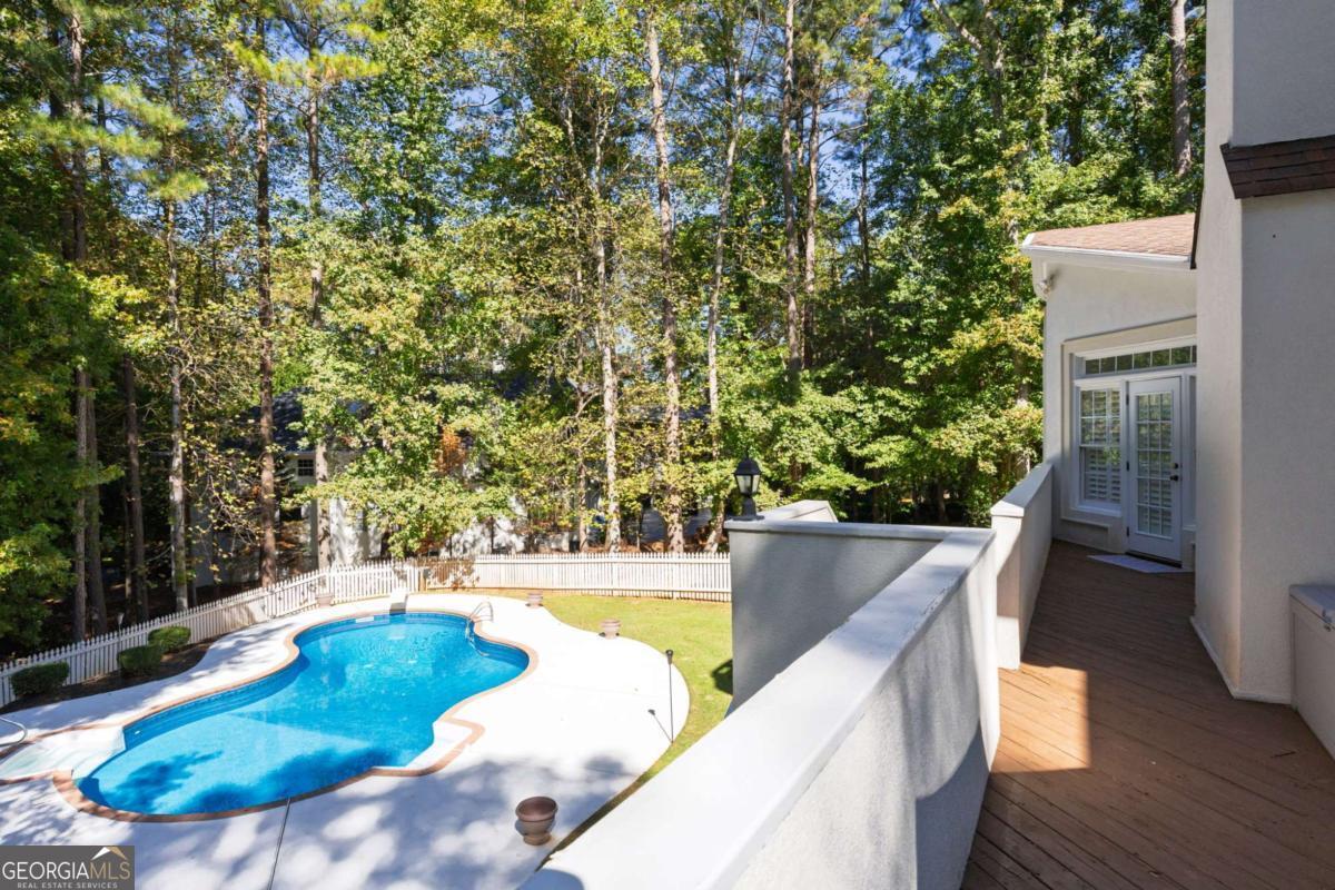 5200 Old Mountain Court NW