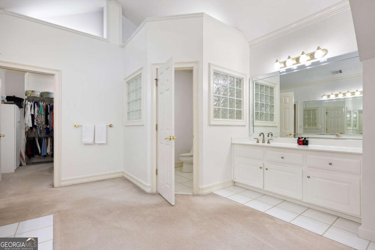 5200 Old Mountain Court NW