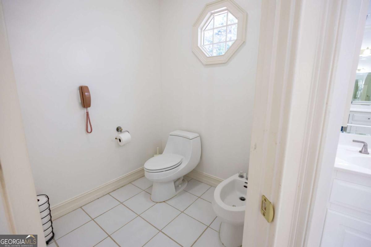 5200 Old Mountain Court NW