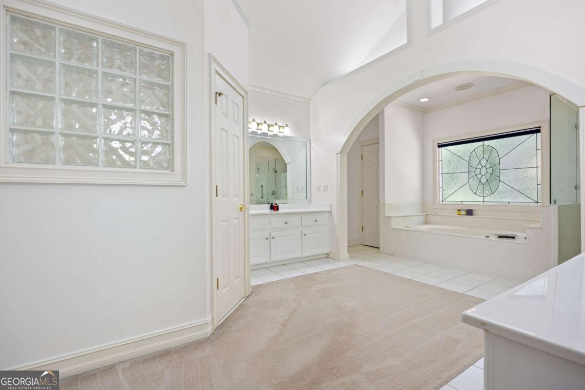 5200 Old Mountain Court NW