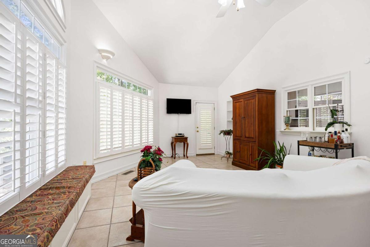 5200 Old Mountain Court NW