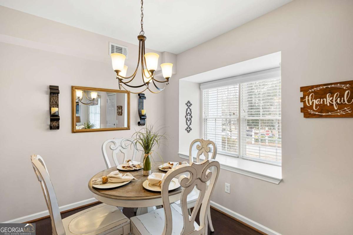 798 Sentinel Ridge SW