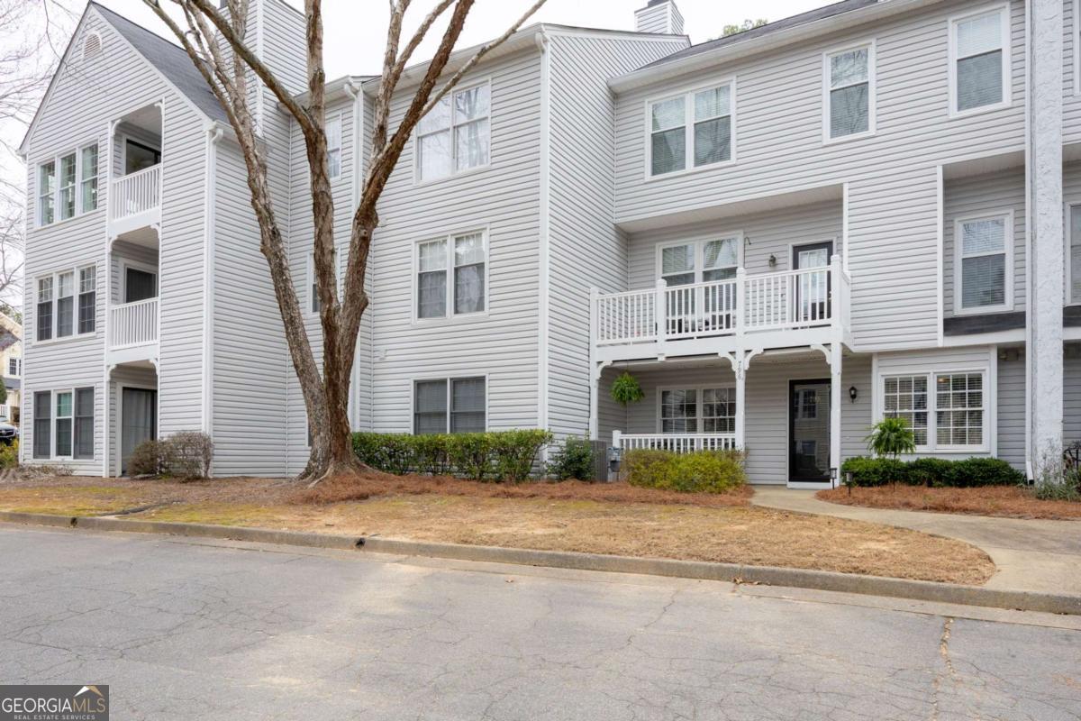 798 Sentinel Ridge SW