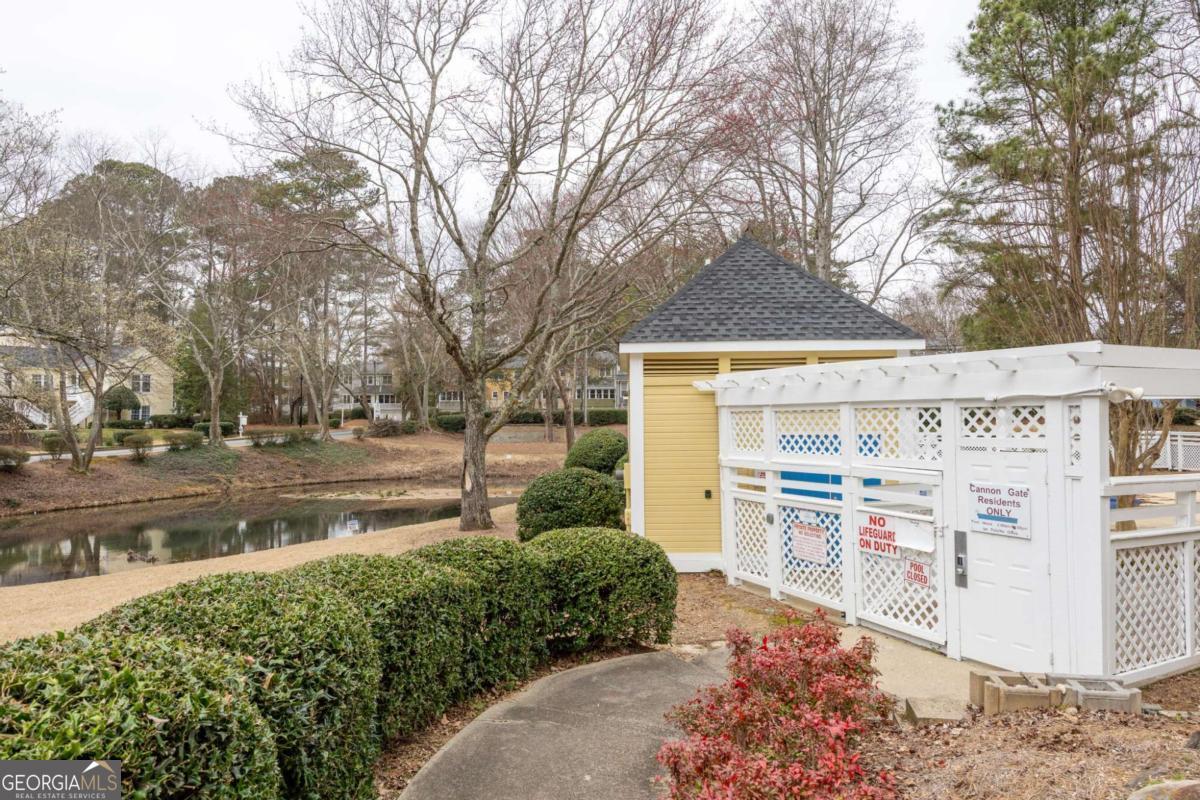 798 Sentinel Ridge SW