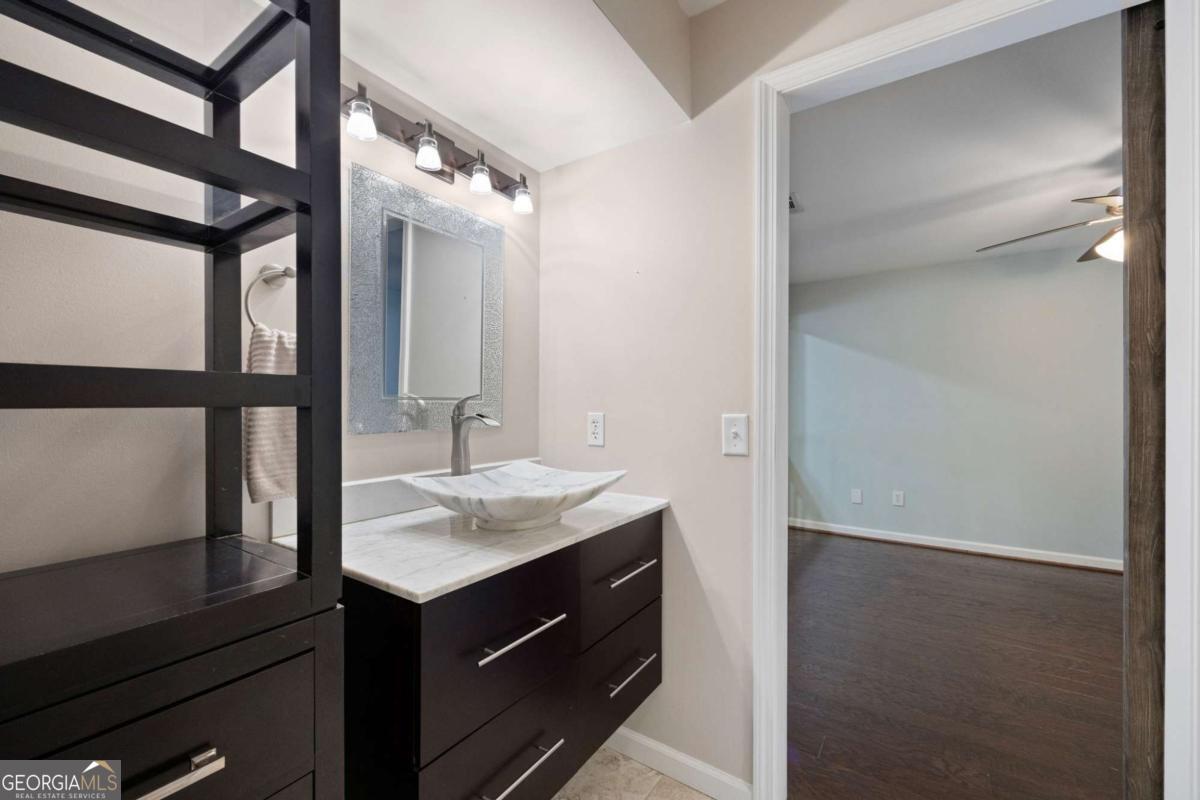 798 Sentinel Ridge SW