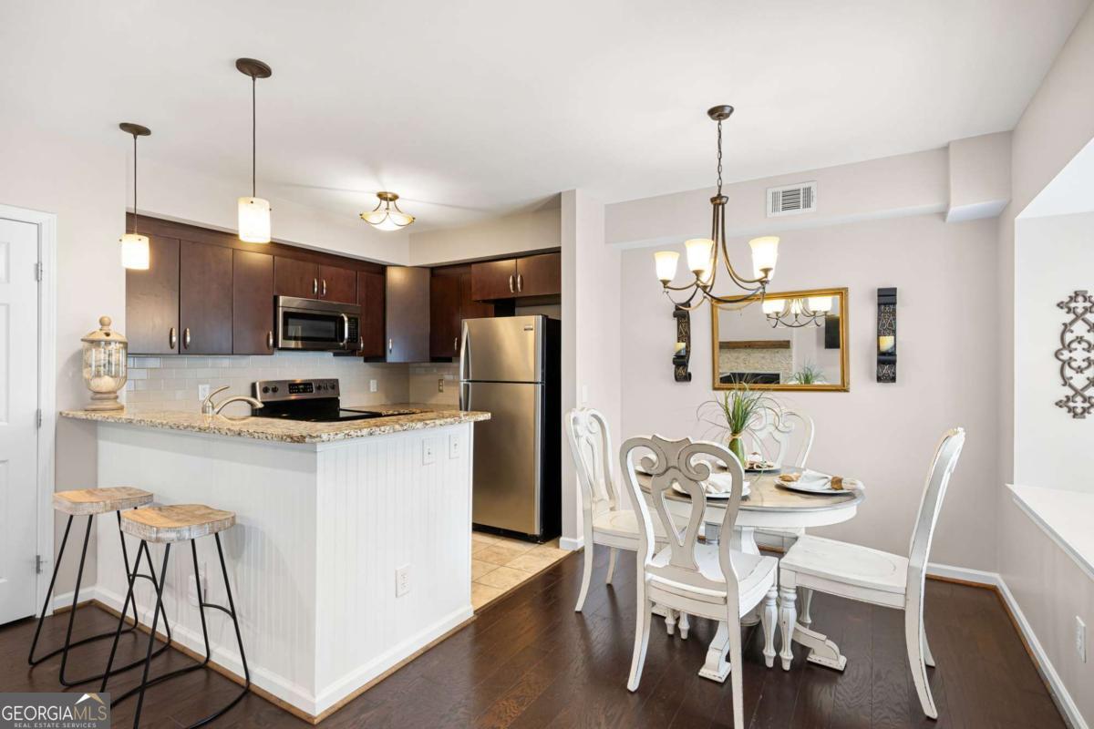 798 Sentinel Ridge SW