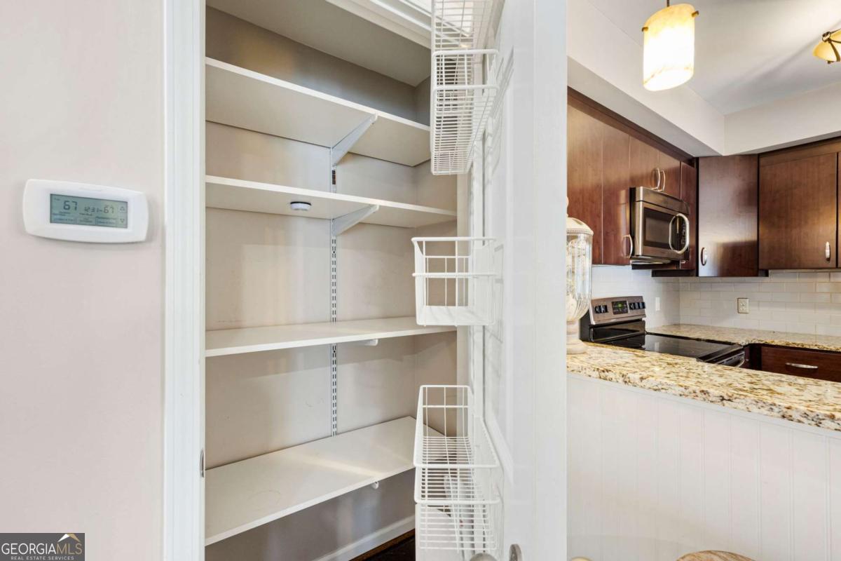 798 Sentinel Ridge SW