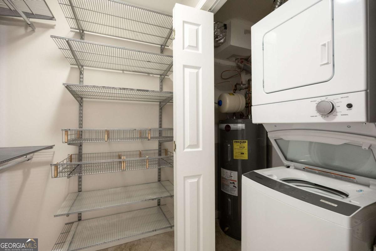 798 Sentinel Ridge SW