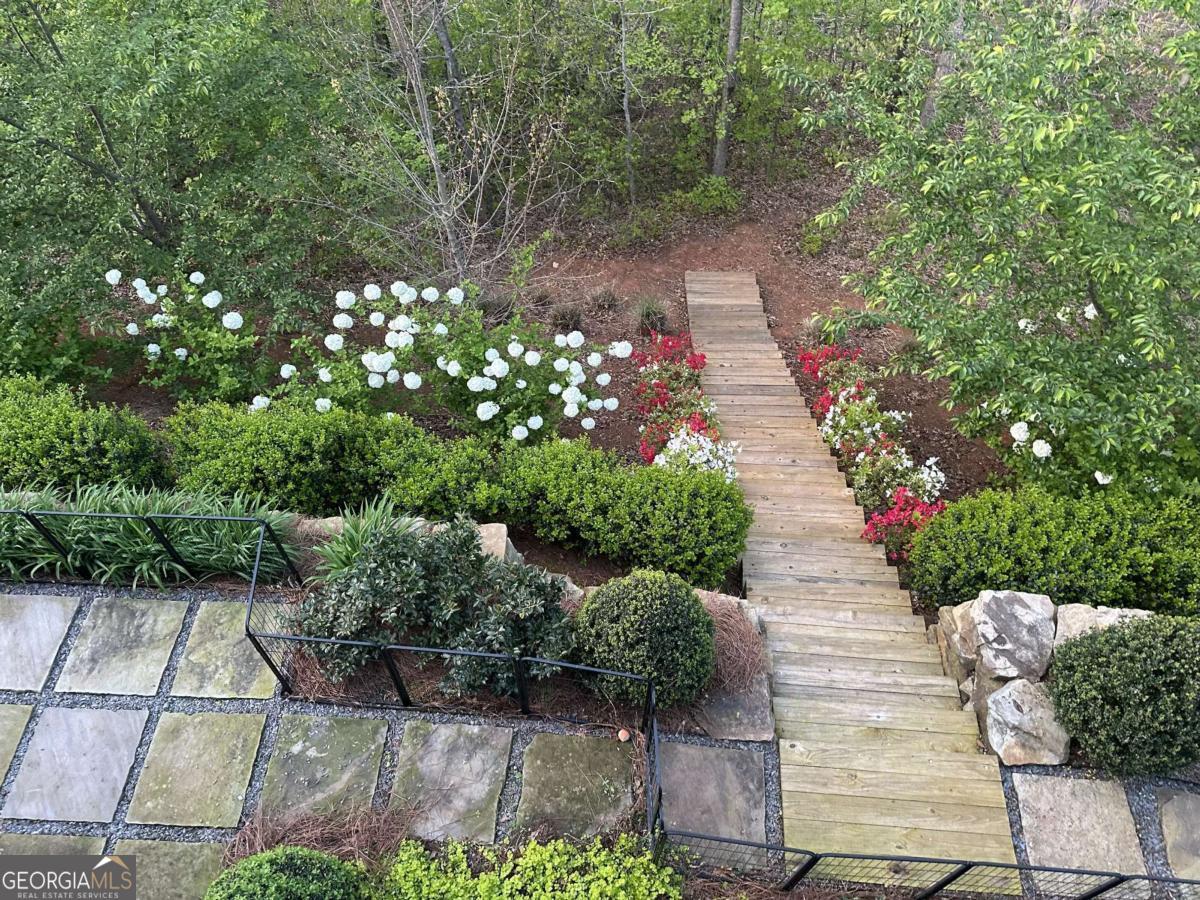 645 Wynnewood Court SW