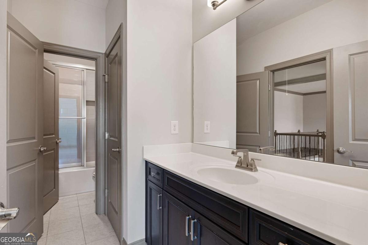 645 Wynnewood Court SW