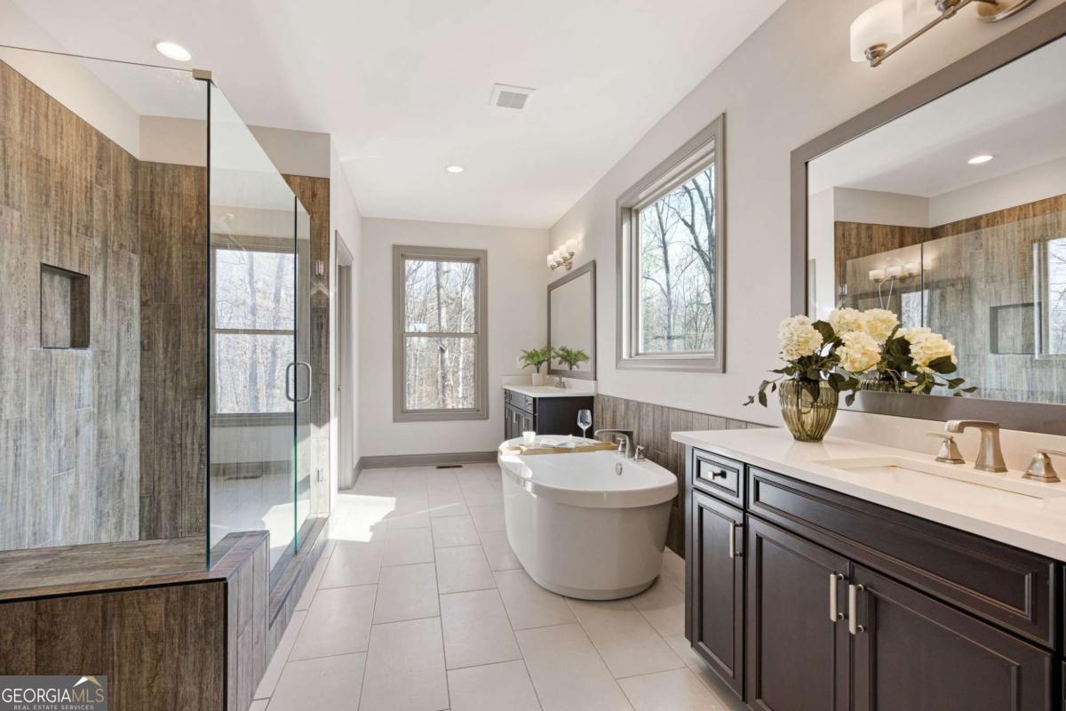 645 Wynnewood Court SW