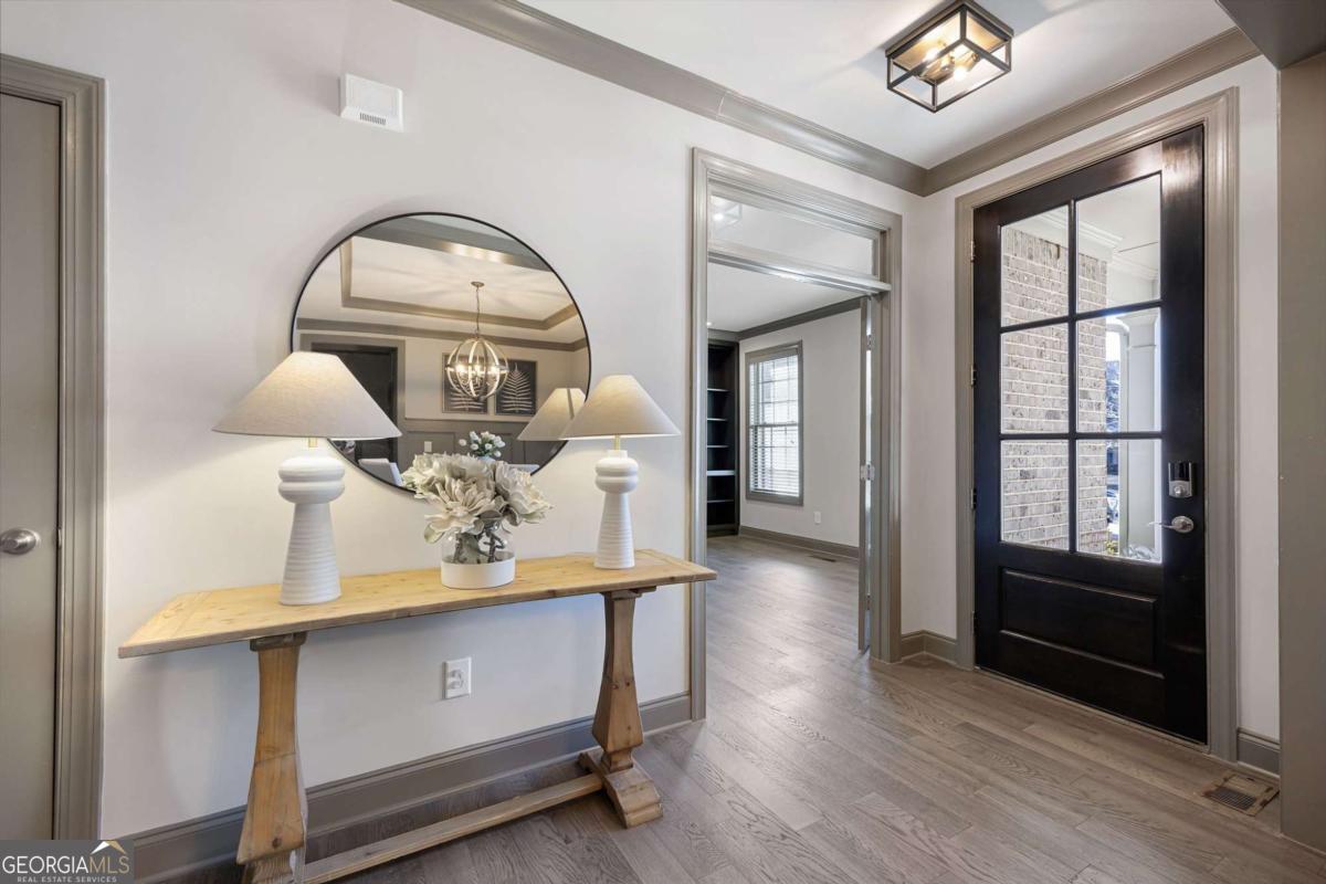 645 Wynnewood Court SW