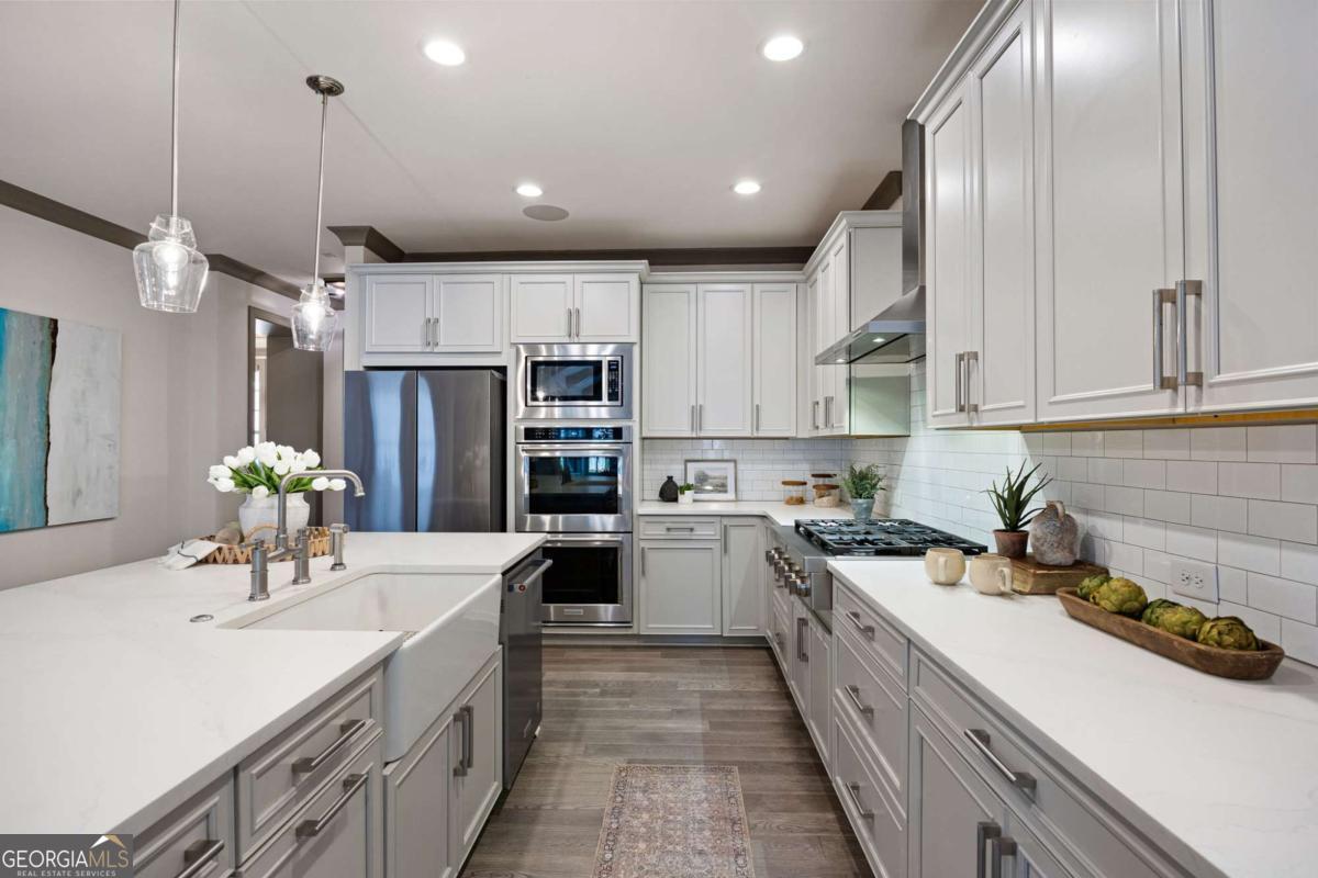 645 Wynnewood Court SW