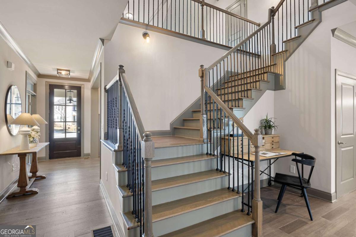 645 Wynnewood Court SW