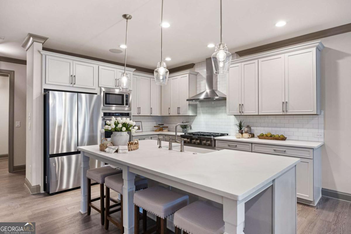 645 Wynnewood Court SW