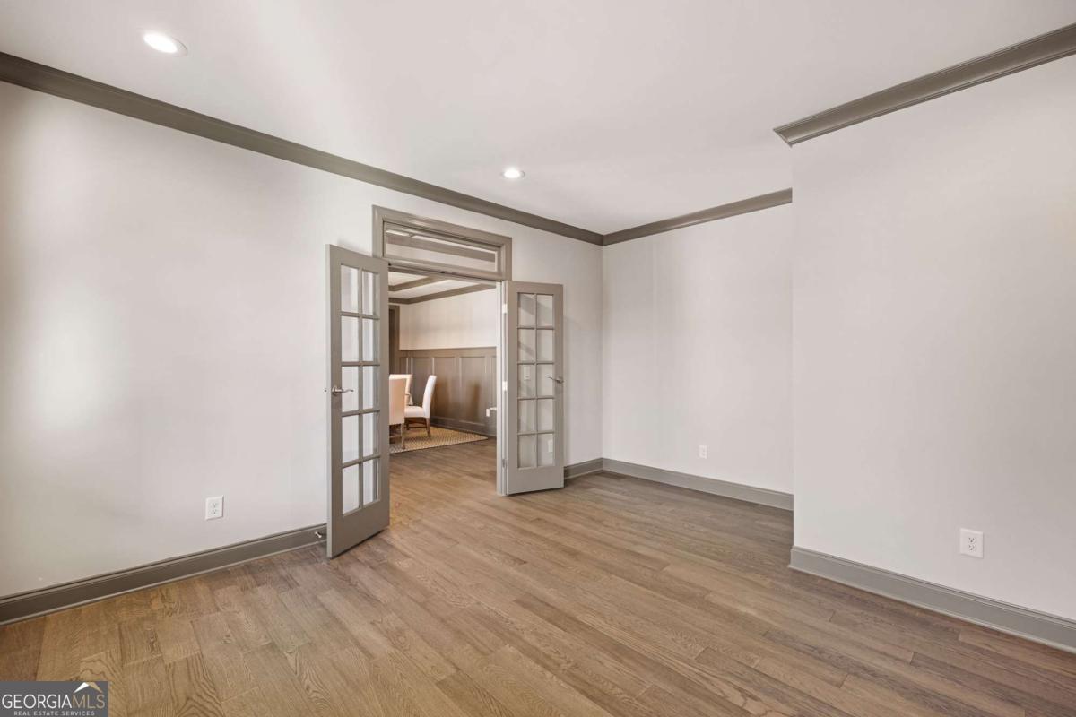 645 Wynnewood Court SW