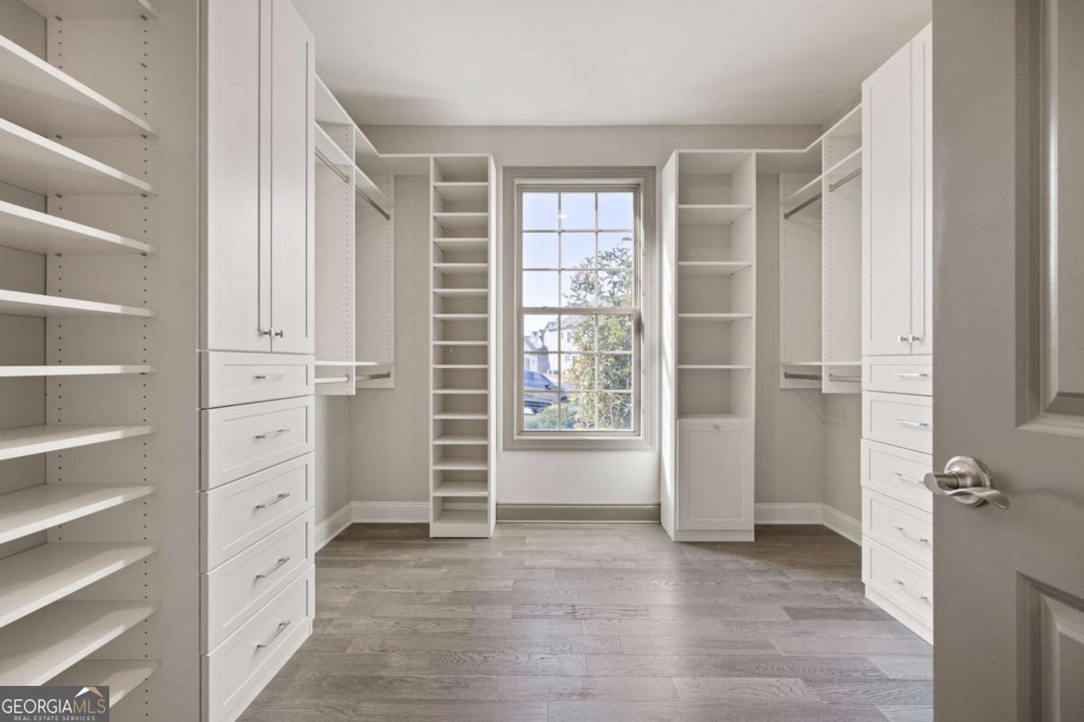 645 Wynnewood Court SW