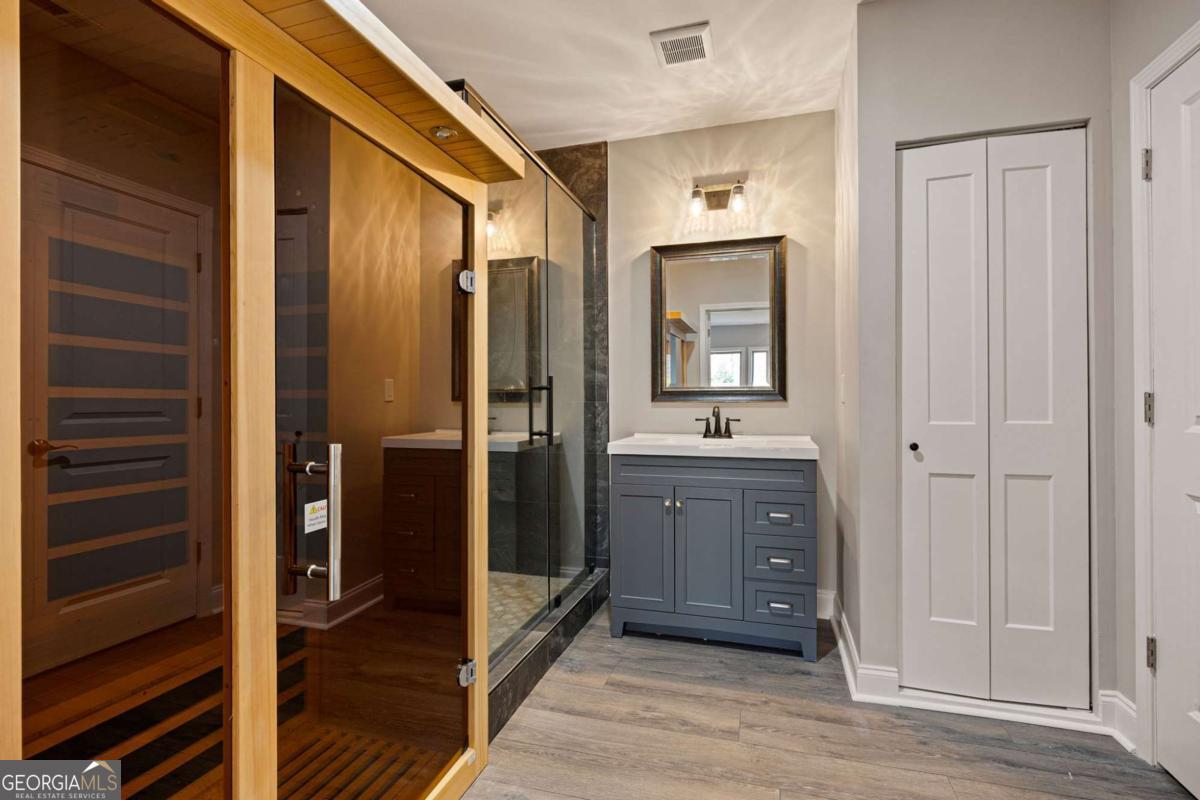 645 Wynnewood Court SW