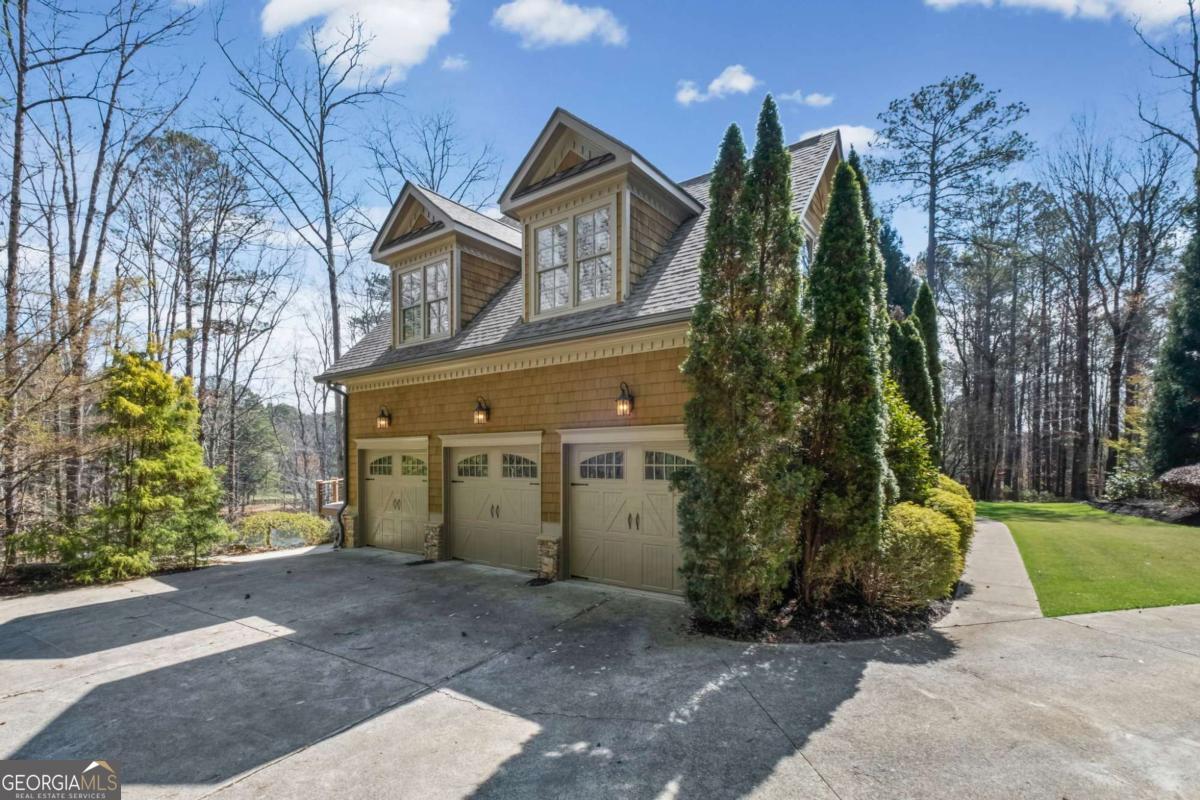 108 Waters Edge Drive