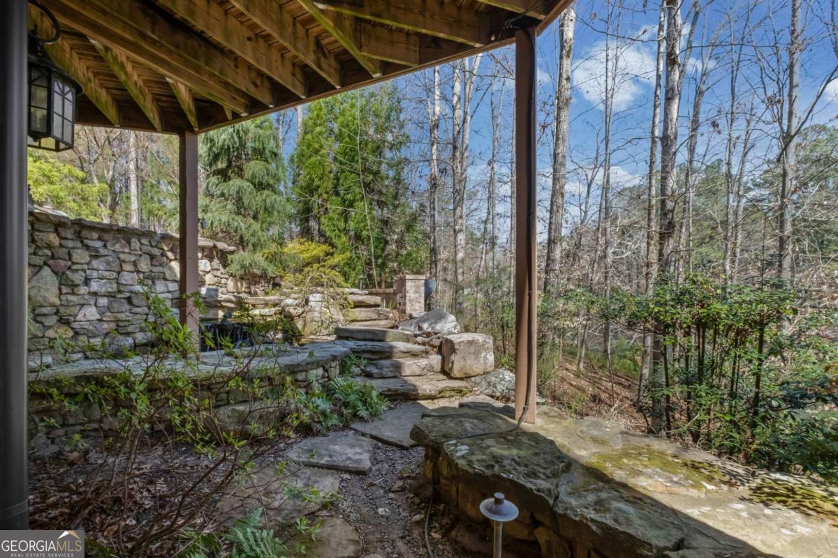 108 Waters Edge Drive