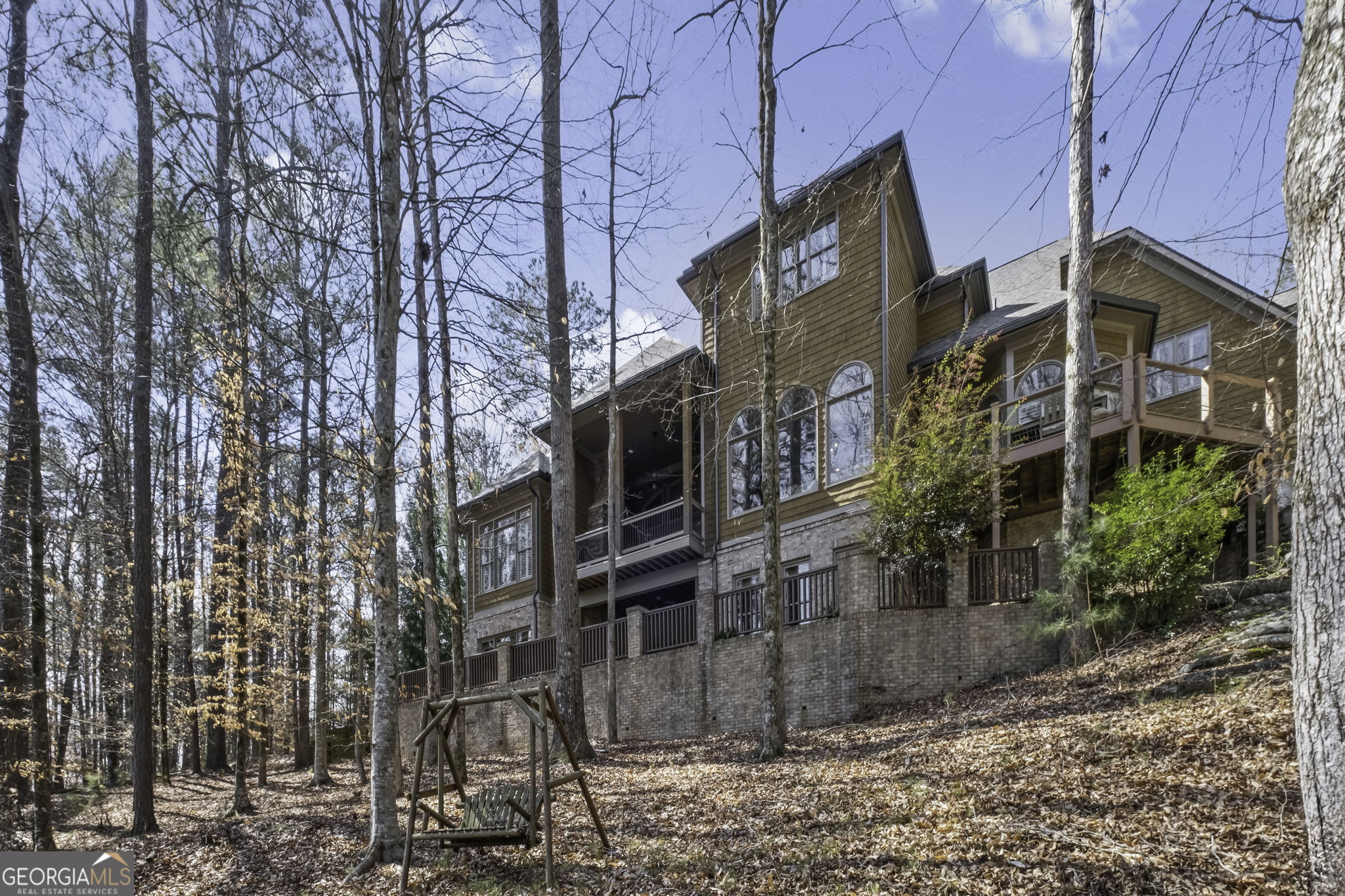 108 Waters Edge Drive