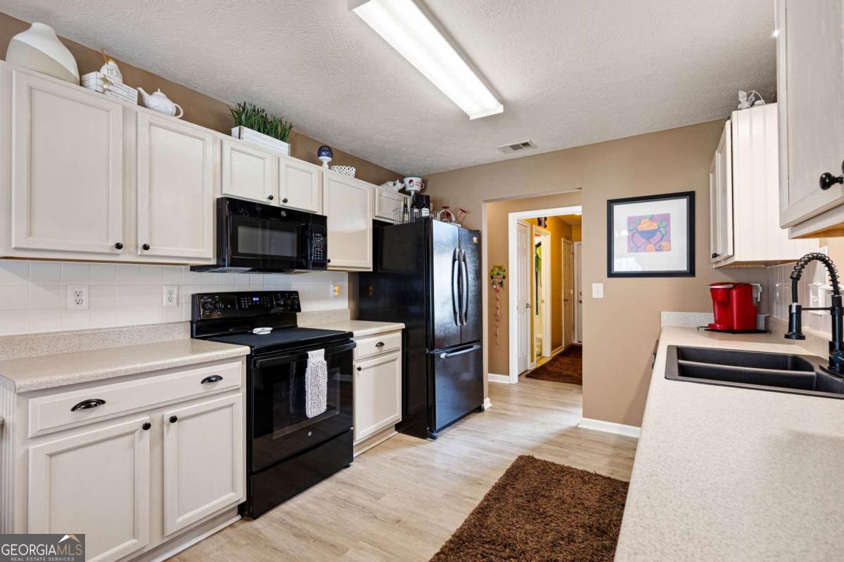 5017 Grist Mill Drive